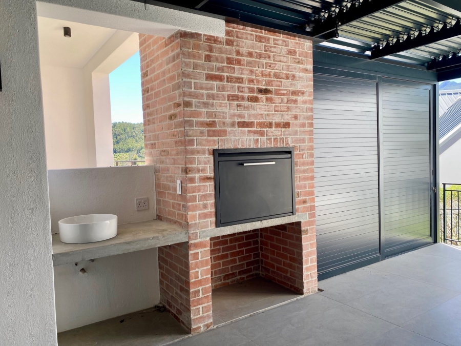 3 Bedroom Property for Sale in La Roche Western Cape